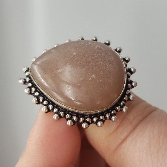 Sunstone Ring - Picture 3 of 5